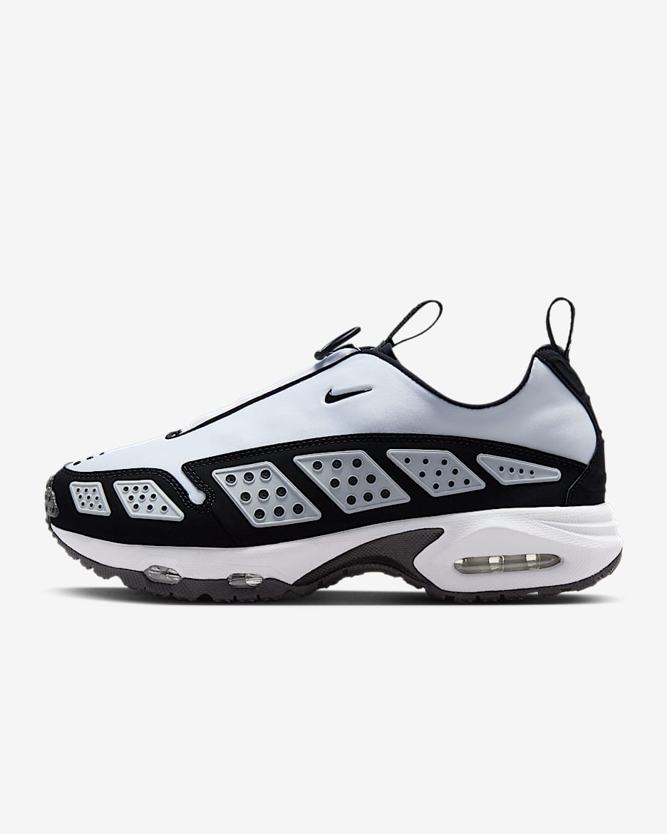 ナイキ エア マックス SNDR Nike Air Max SNDR Women's Shoes. Nike CA
